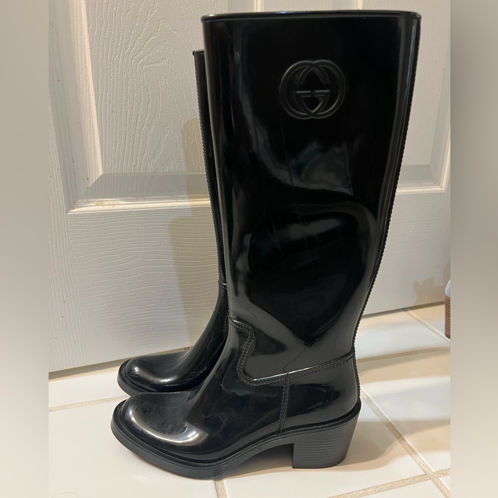 Gucci Devendra Glossy Black Riding Boots Low Heel